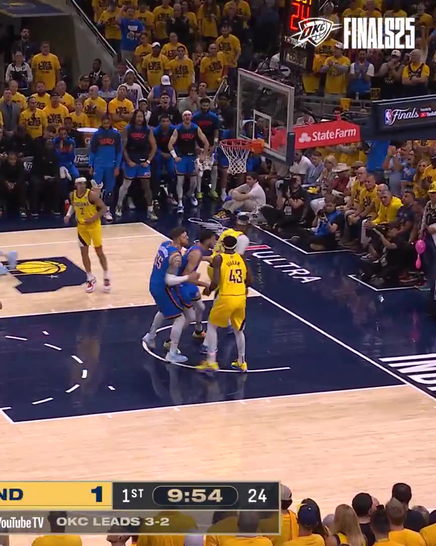 OKC THUNDER - Chet with the early moves 🕺