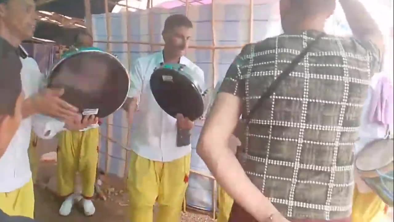 0676-600844-0667-132346 نجوم الحياينة لفن الغيطة ترات واعراس مع مجموعة عبد الرزاق وفريد Noujoum hyay