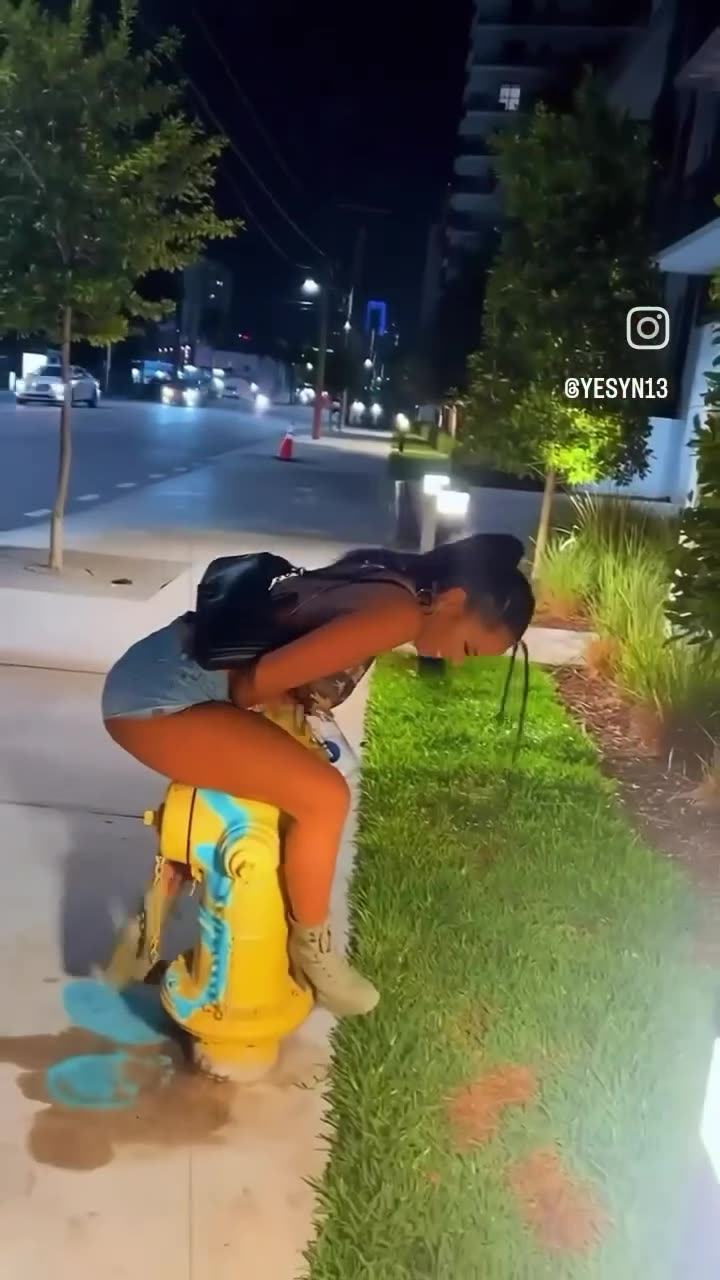 The most beautiful Asses shown here