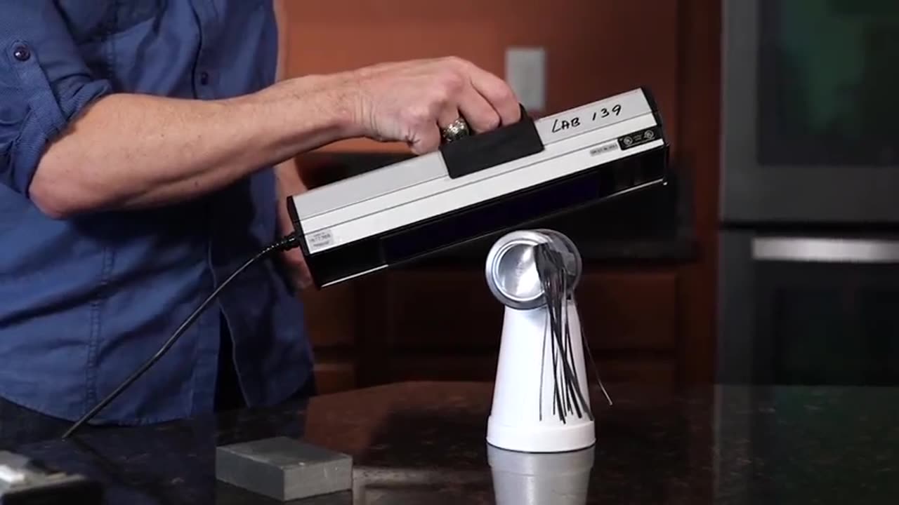 Tgc1350 S01e04 Particle Nature Of Light-5