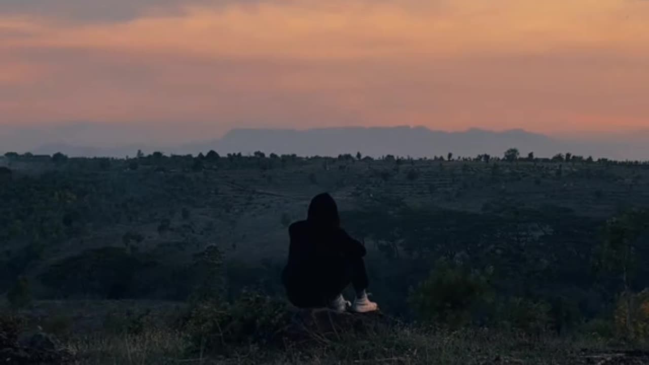 Move in silence, shine in public. 🔥