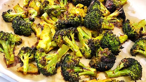 Crispy Garlic Roasted Broccoli