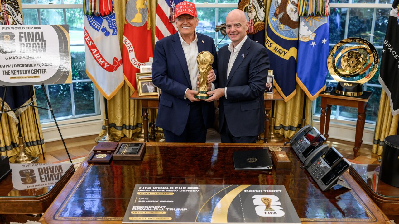 FBI raids Bolton, Maxwell Transcripts Drop, Chicago & NY Martial Law Incoming & Gaza Famine