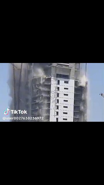 Mambo Italiano - No one is safe during an earthquake Pray for Myanmar 🇲🇲 and Thailand 🇹