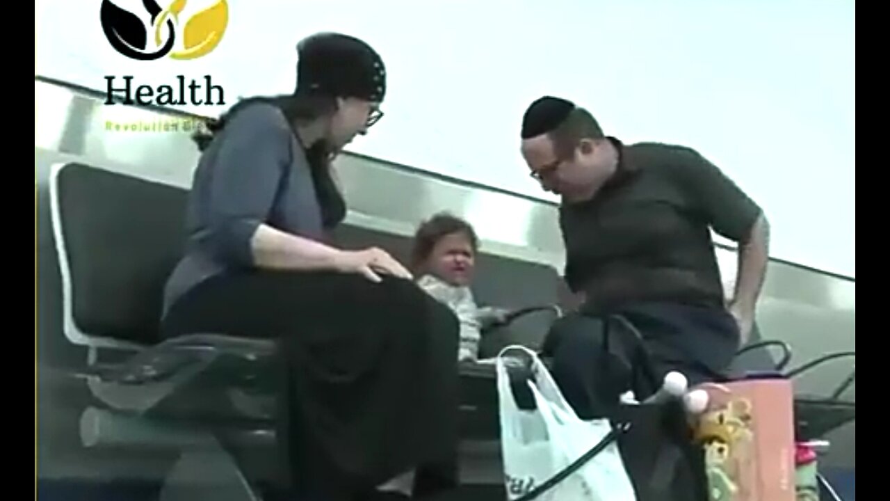 STINKY JEWS GET KICKED OFF PLANE ⚔️