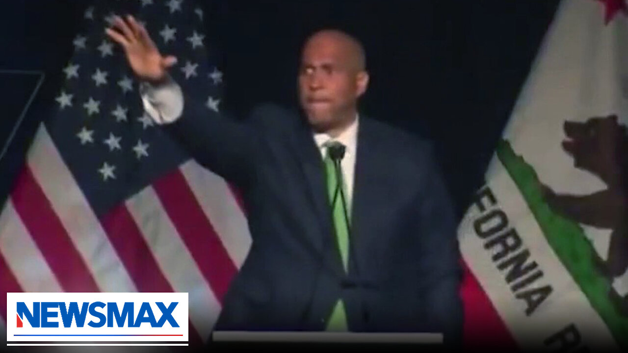 Fake news hypocrisy with Cory Booker cover up | The Right Squad