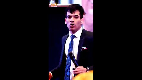 जिस आदमी को पैसे से मोहब्त नही हुई है मुर्दा