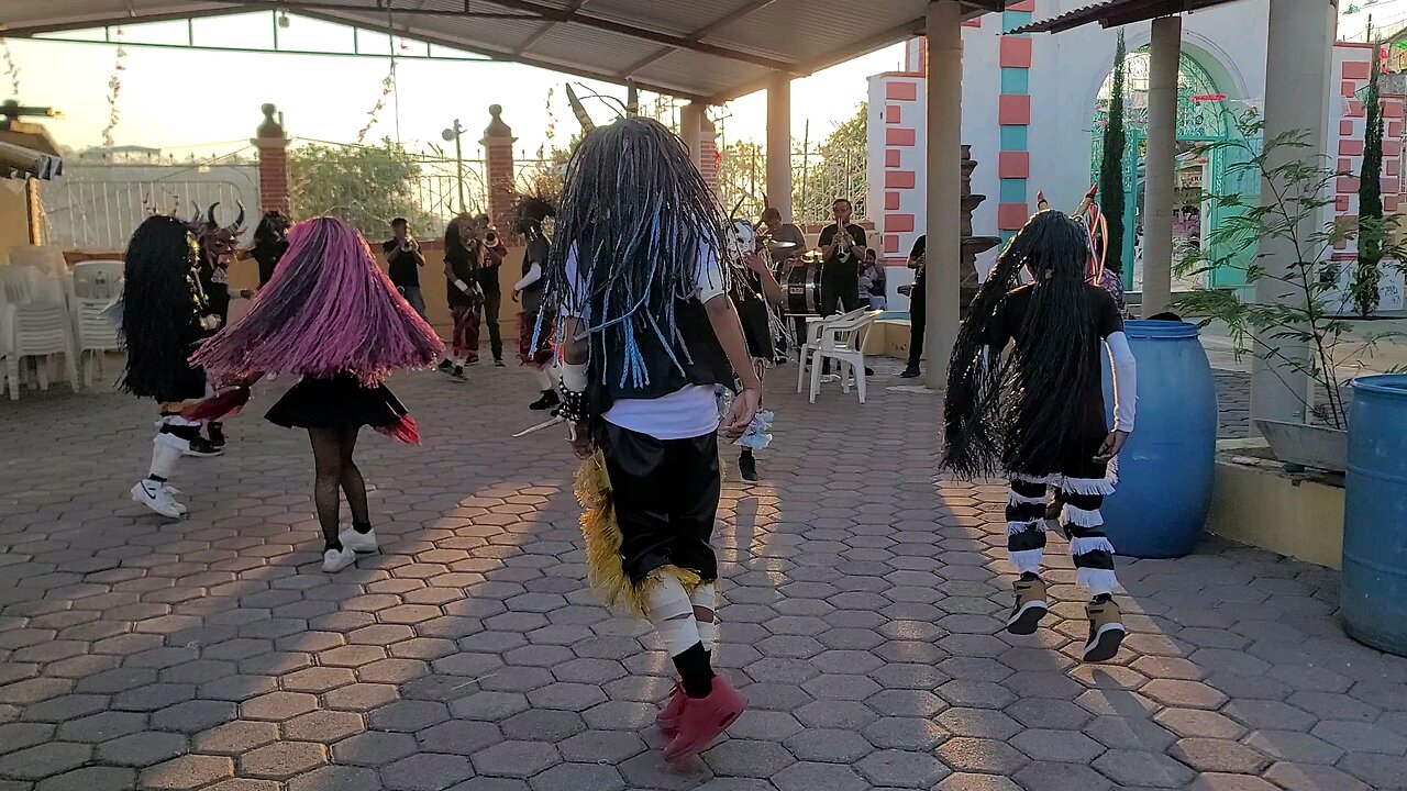 Baile de Los diablitos