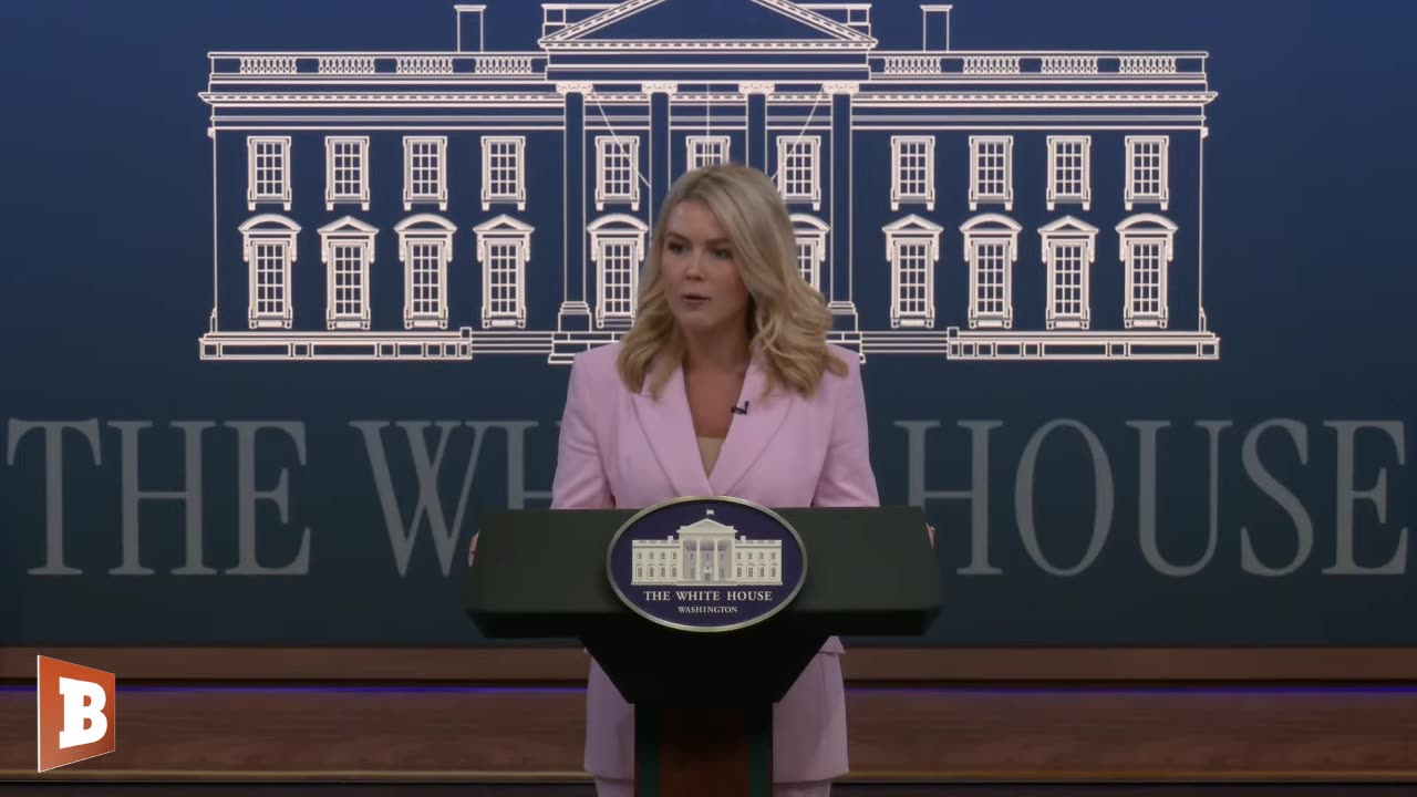 MOMENTS AGO: Karoline Leavitt Holds Press Briefing with Members of "New Media"...