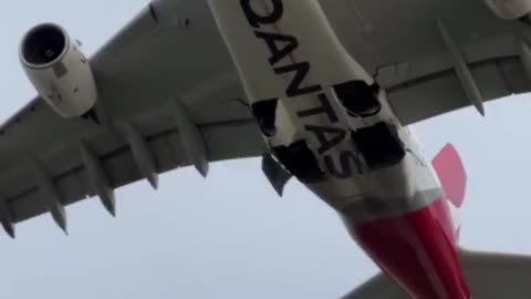 Airbus A380 Qantas takeoff