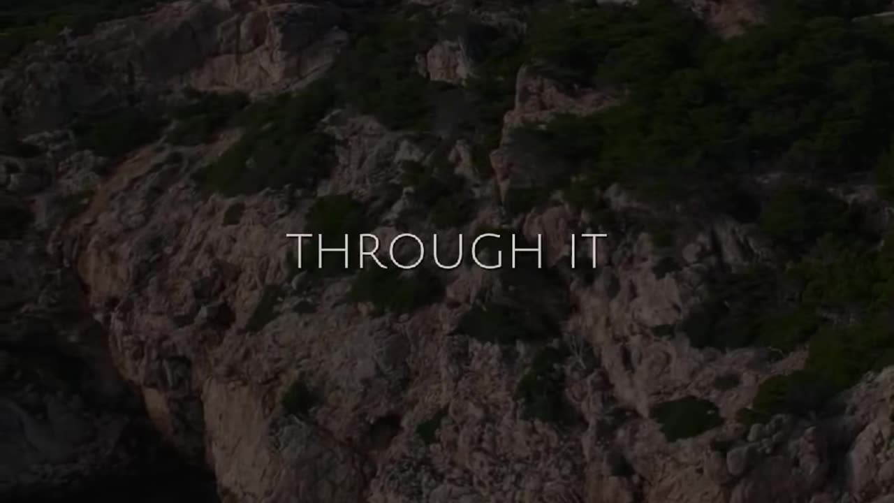 🙏✨ Prayer for Strength & Courage | Lean on God’s Power | InGodWeTrustDaily