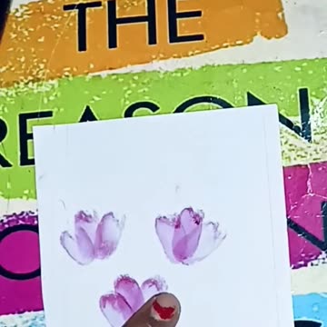 .Shall I teach you how to draw flowers with lipstick?.....What’s your name comment below