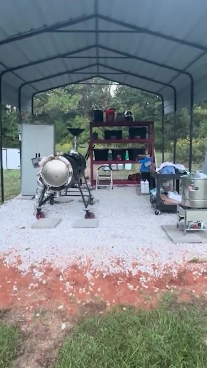 Diesel made from Plastics & Microwaves