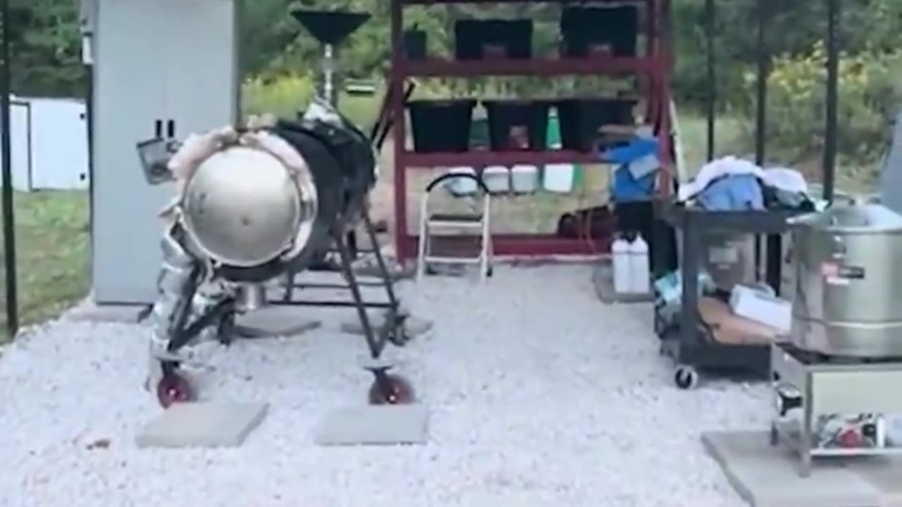 Diesel made from Plastics & Microwaves