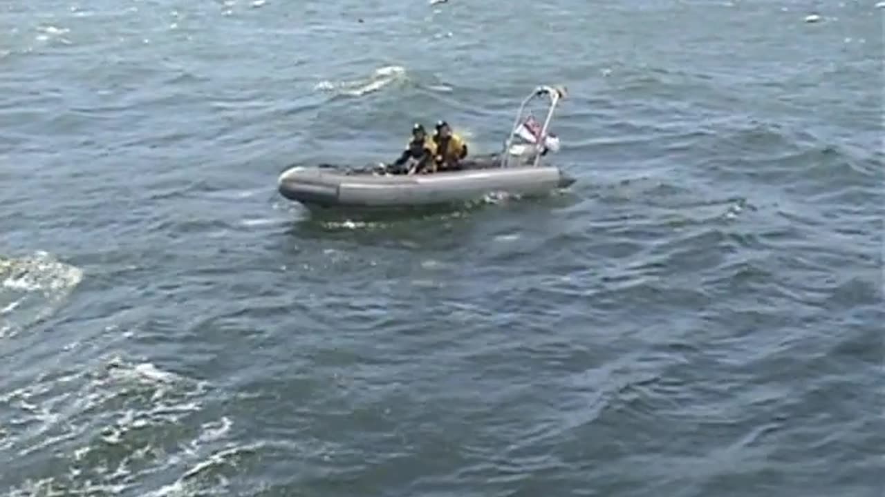 HMS Gloucester - 22nd Nov 04 - 21st March 05