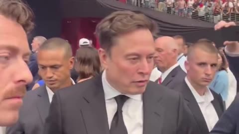 Elon Musk Pays Respects to Charlie Kirk