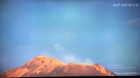 Le monde est en alerte. Un OVNI géant a été découvert en Chine.