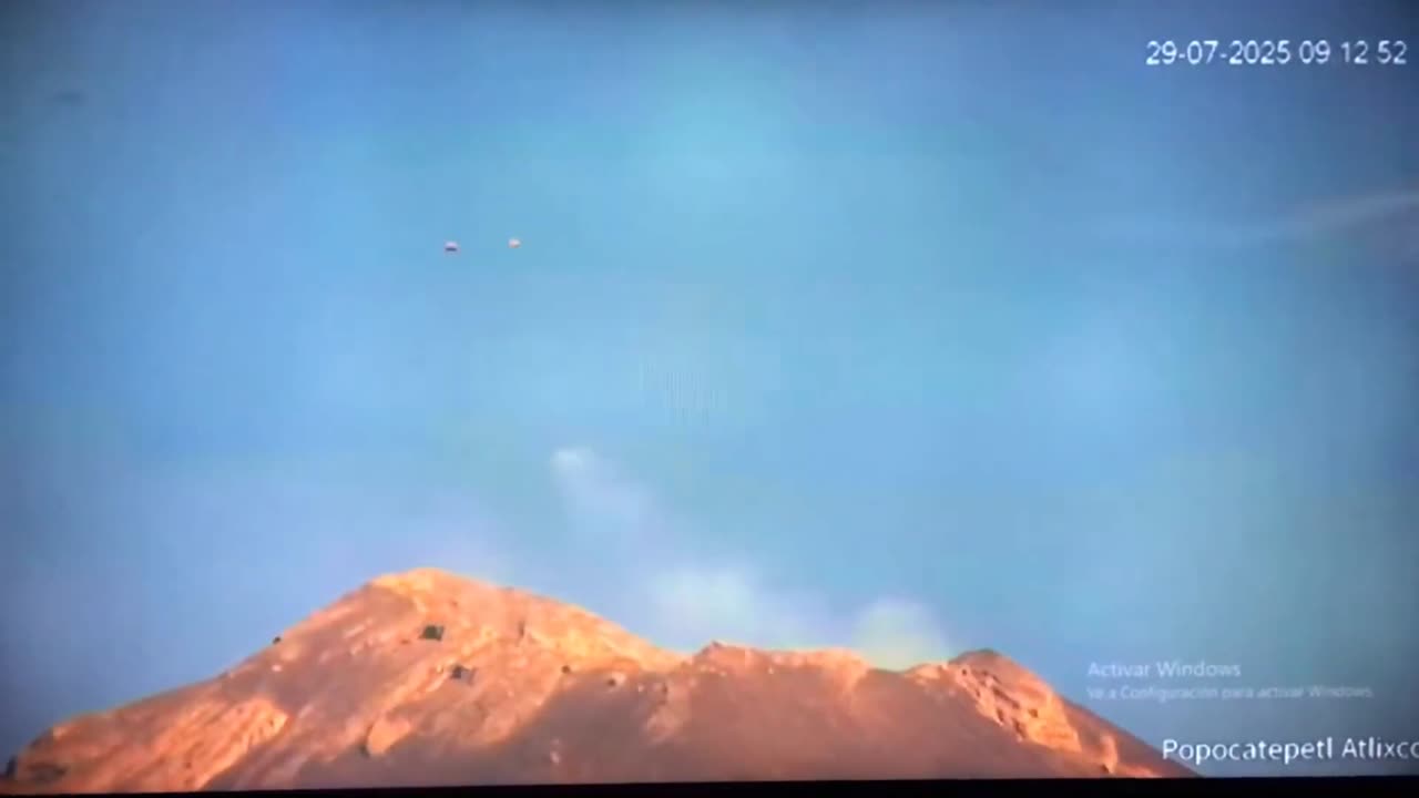 Le monde est en alerte. Un OVNI géant a été découvert en Chine.