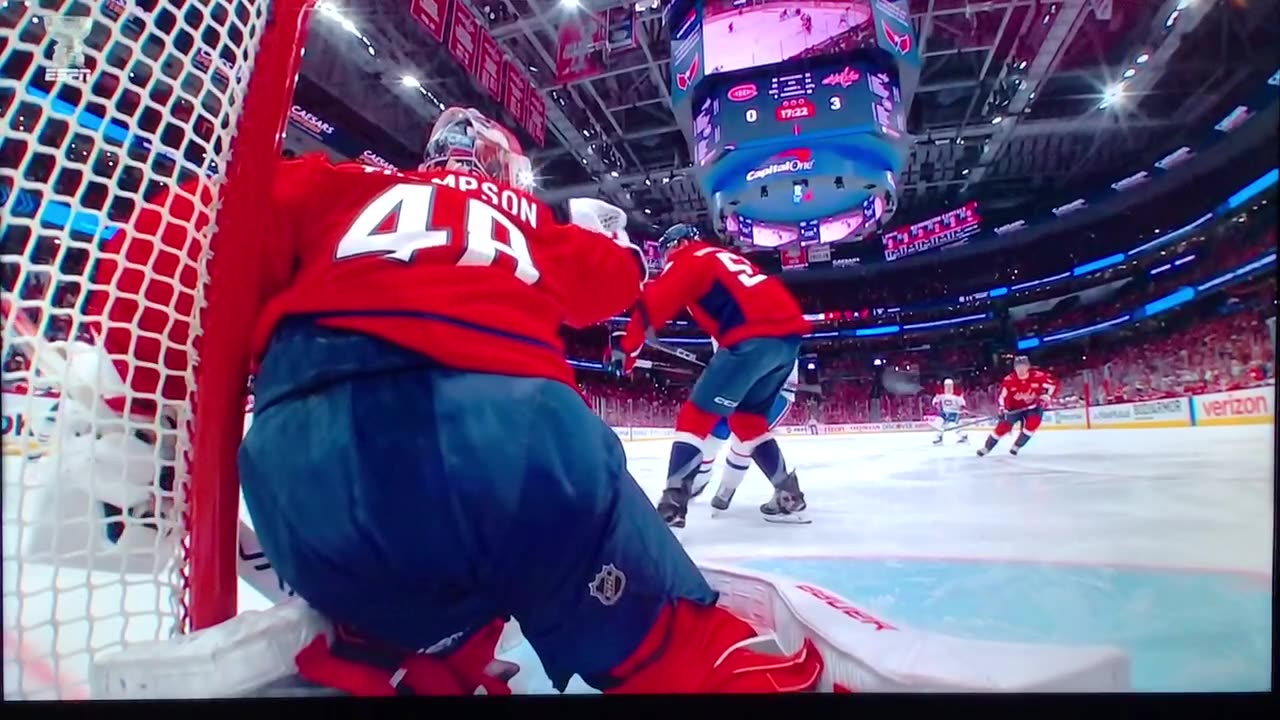 Canadians LW #51 Emil Heineman 🥅(1)🏒Tip-In Goal