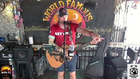 LIVE Music Everyday!