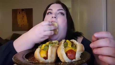 FB_2017_04_18_(2)_Philly Cheese Dog Mukbang | Bad Trip Storytime