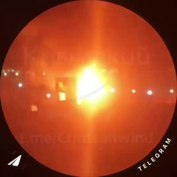 🔥 Simferopol, an oil depot is on fire near the state district power plant.