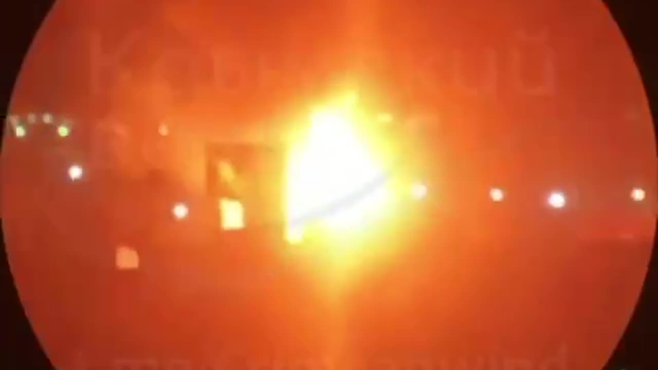 🔥 Simferopol, an oil depot is on fire near the state district power plant.