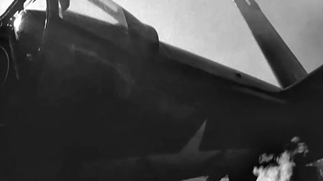 F4U Corsair pilot escapes unhurt after misjudging his approach landing on USS Guadalcanal in 1945