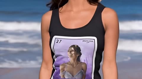 ¿Ya viste esta camiseta con mi propia carta Lotería? ¡Estoy obsesionada! #modaurbana #estilo2025