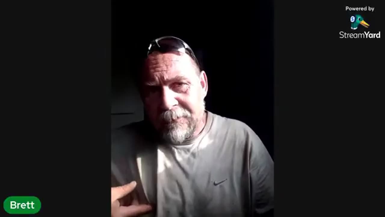 bretts back in "Attention seeking LIAR"