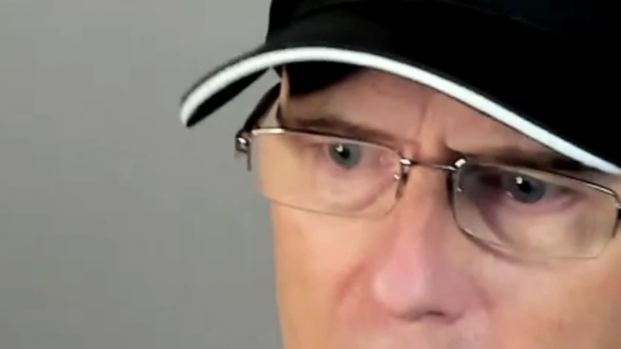 Removing the Welfare State Will Make Women Get Along