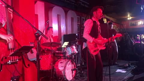 Si Cranstoun @ The 100 club.