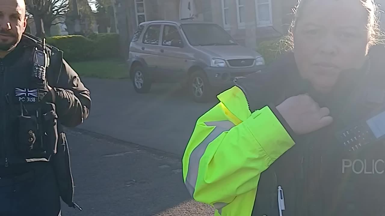 Cops and dog eataz