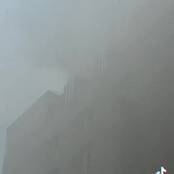𝕰𝖒𝕲 - Hilton Hotel is Burning in Midtown Manhattan…