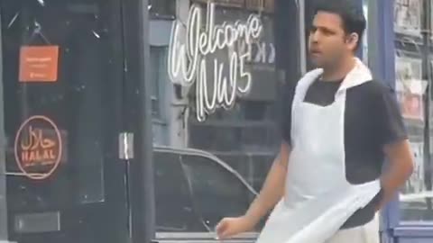 Halal food delivery UK.