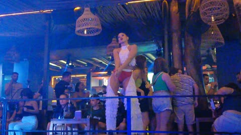 Shocking Nightlife Secrets in Playa del Carmen! 🇲🇽💃