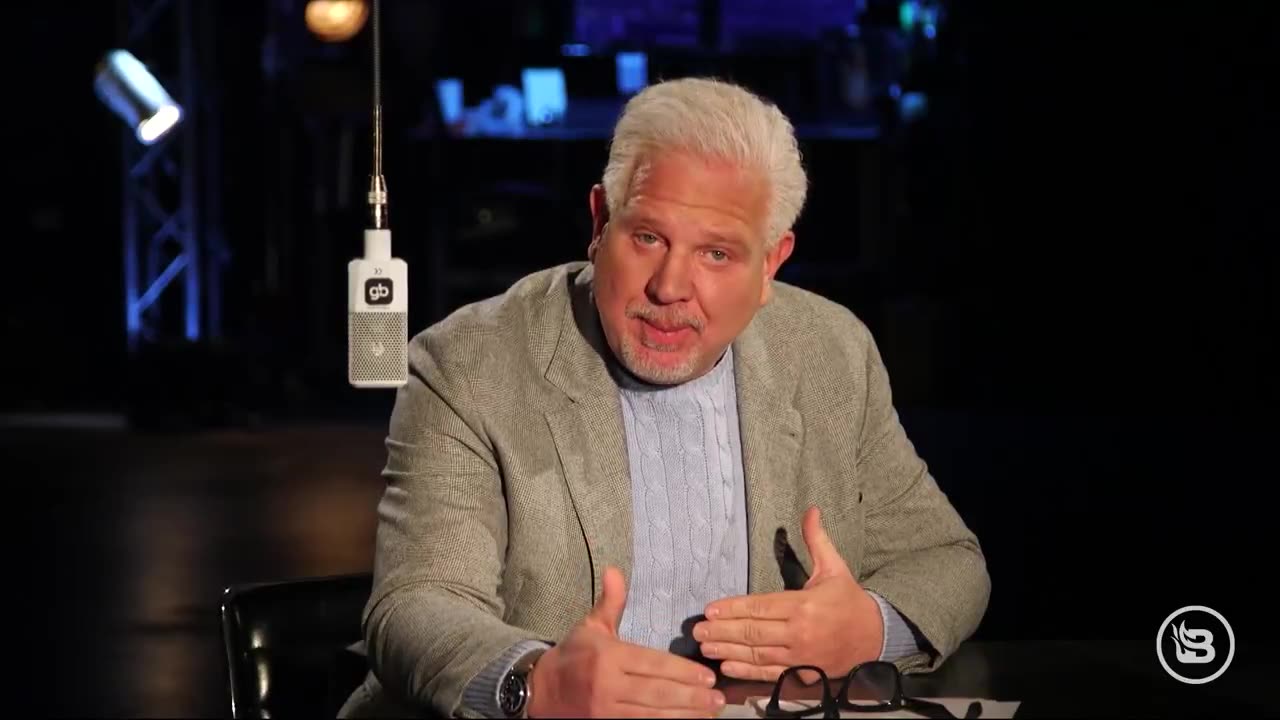 Glenn Beck uses A.I. and points out downfalls: it's lazy, it lies & more