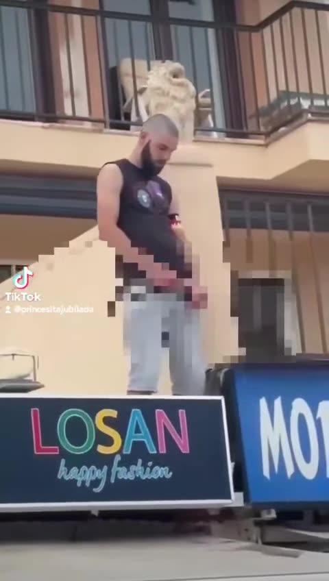 Pedro Sánchez y su invitado.