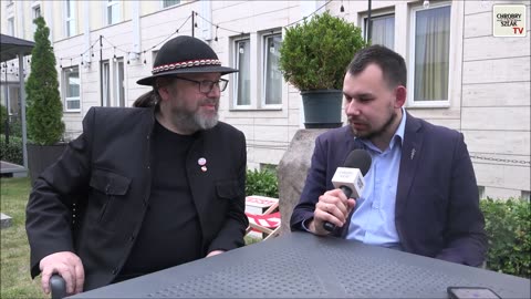 Wojna czy kabaret? Sebastian Pitoń o dronach i politykach
