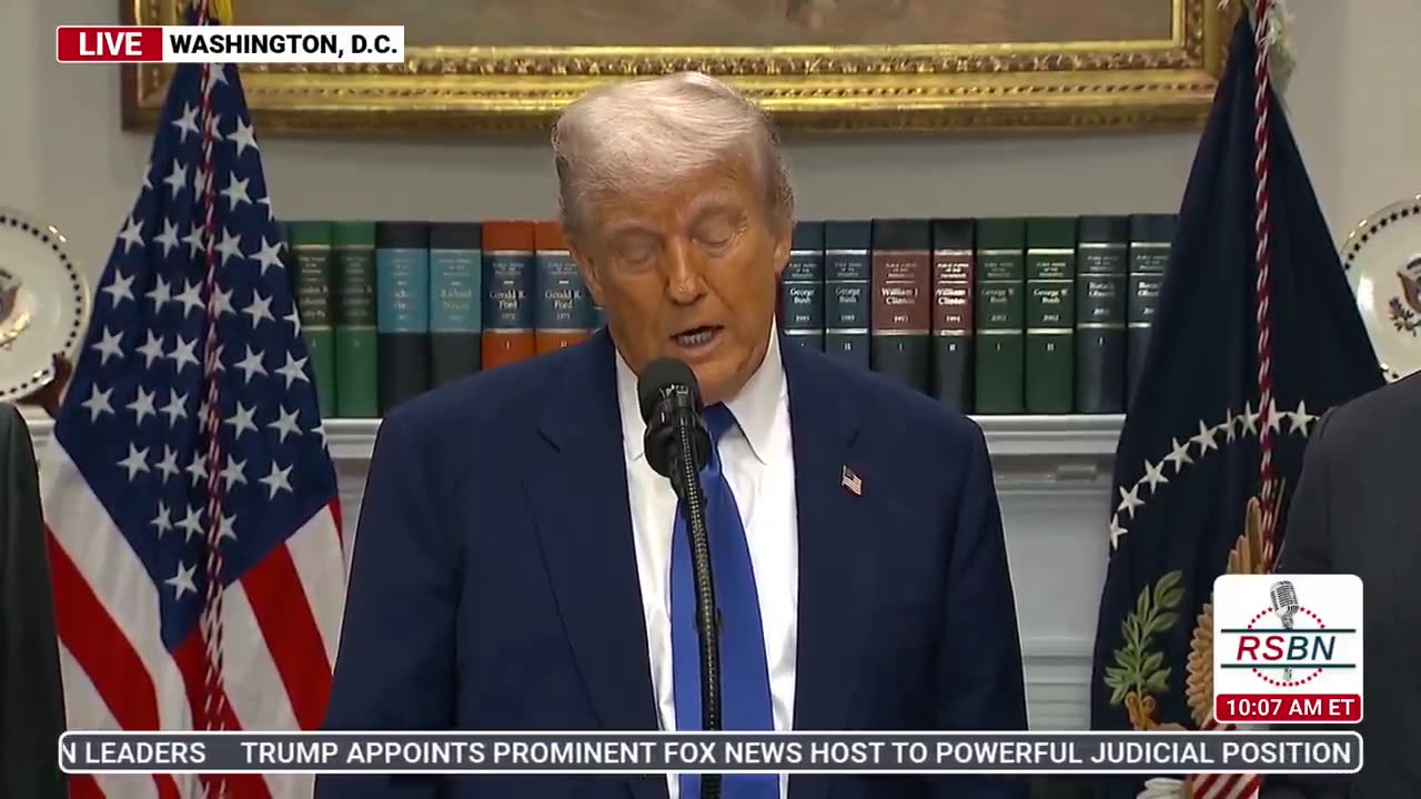 "It's Not Working!" - Trump Drops Comedy Gold