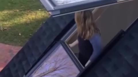 Interesting things - An engineer made a window that converts into a balcony