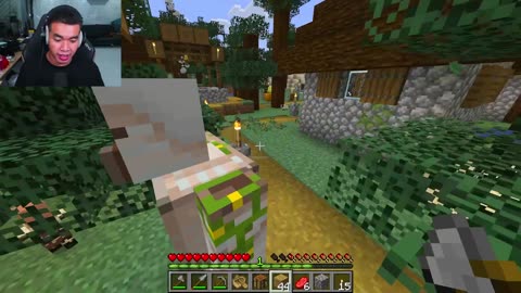 I HUNTED the NEWEST WEAPONS in Minecraft 🔥 (Oops Zeros Adventure)