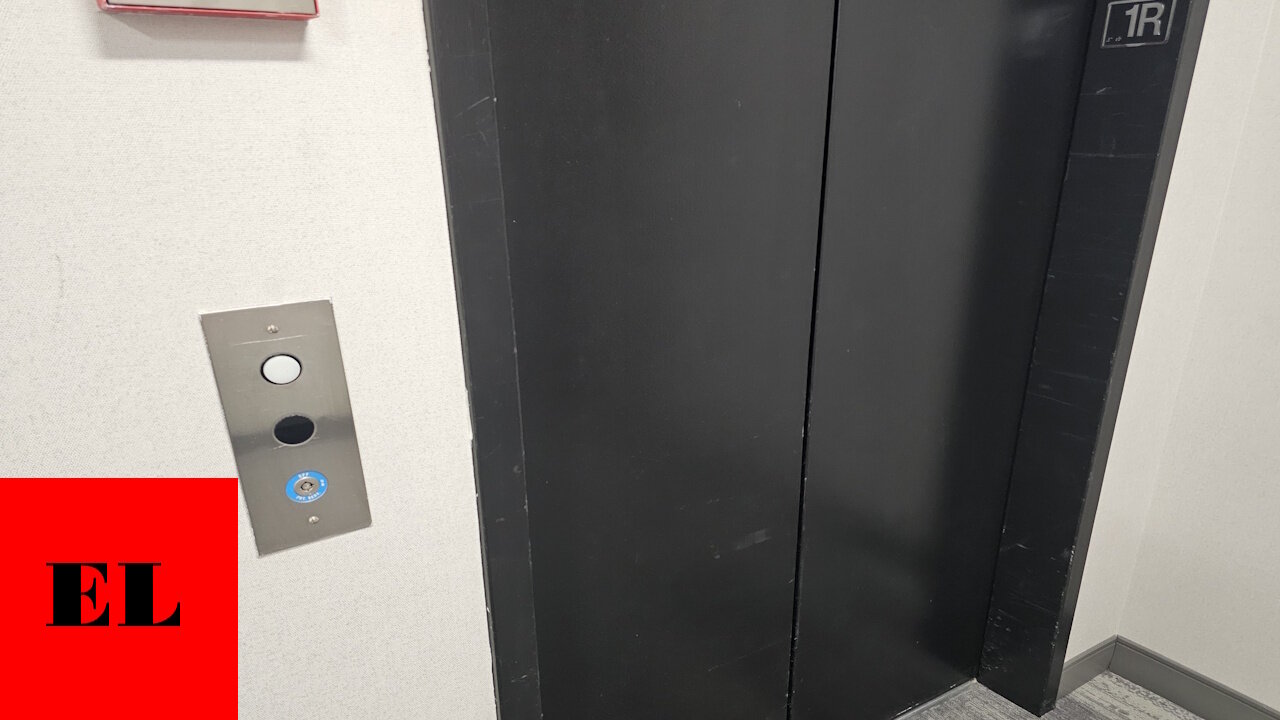 EXCLUSIVE! Shiny Fujitec Traction Service Elevator - Deerfield Corporate Center One (Alpharetta, GA)