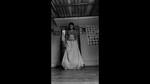 🌟 Marvelous Dance Moves by Gorgeous Girl 💃 | Grace + Power | #DanceCrush #MustWatch
