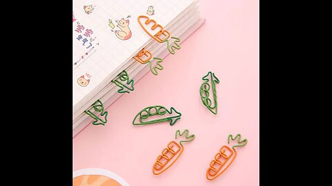 Carrot Shape Paper Clips, for Home, Office, School & More (20pcs)
