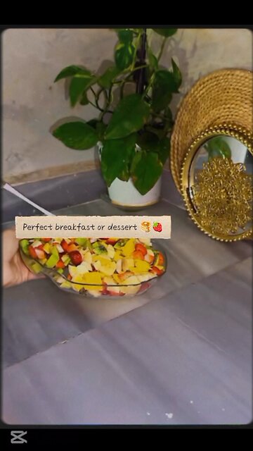 Perfect breakfast or dessert 🥞🍓