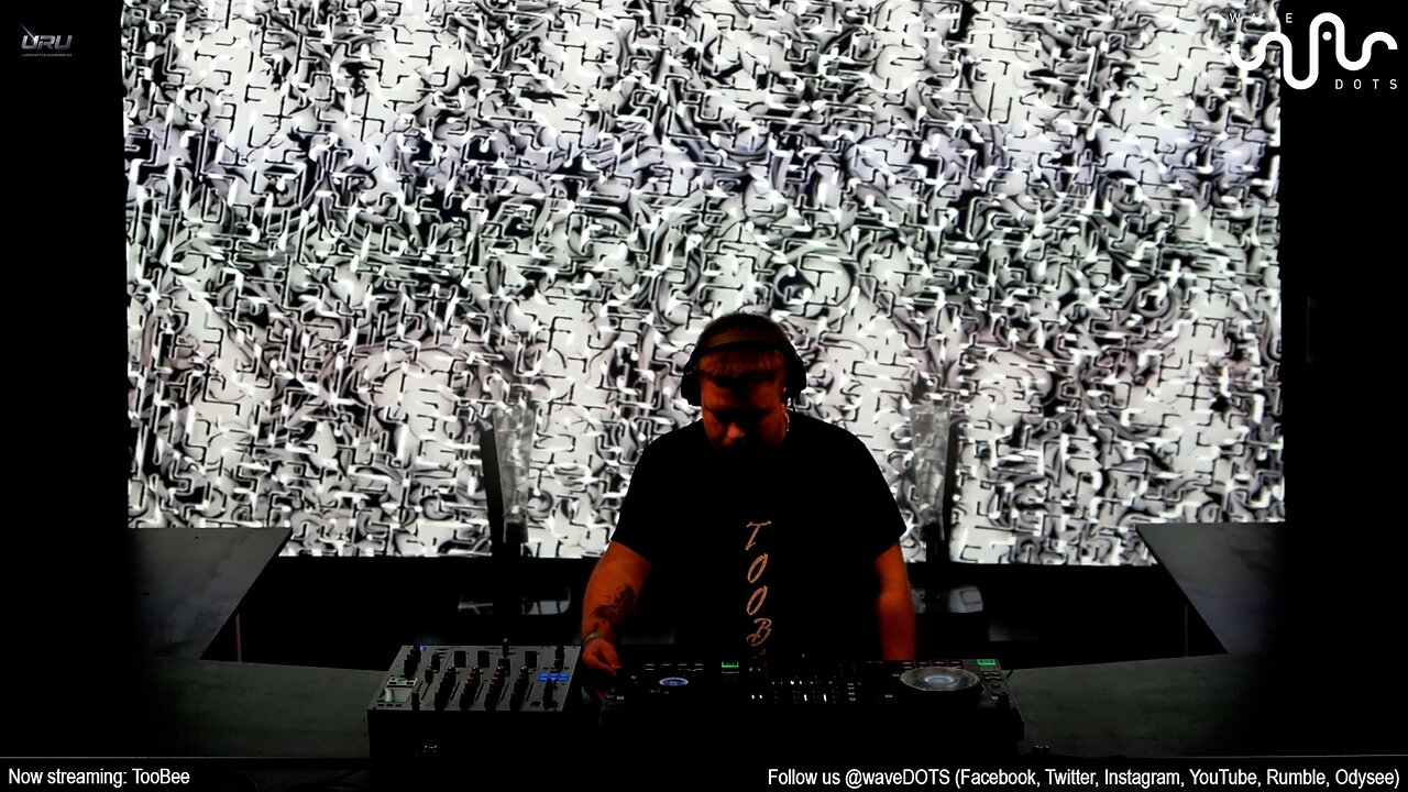 TooBee - Hard Techno