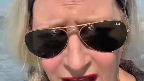 60 Seconds With God - Be Still!!! It Works!. #christiantruths #godsword