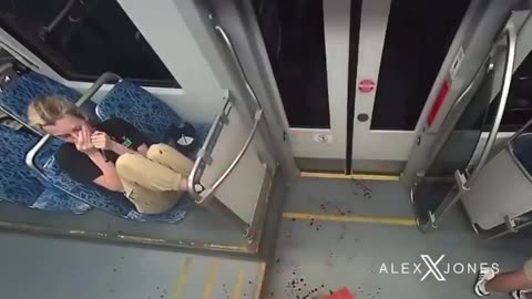 BREAKING⛔️New GRAPHIC footage of the full murder of Iryna Zarutska