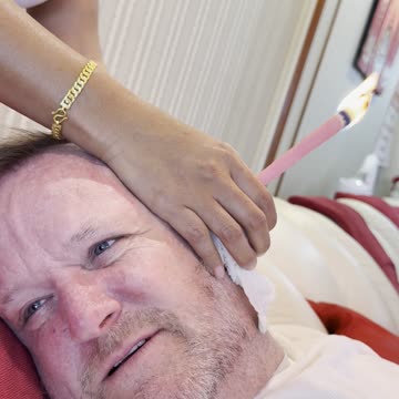 big kev jones having is eyes waxed today in pattaya